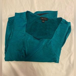 Womens top size L  AB Studio